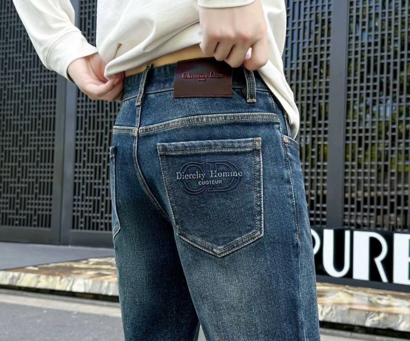 chr1st1an D10r jeans